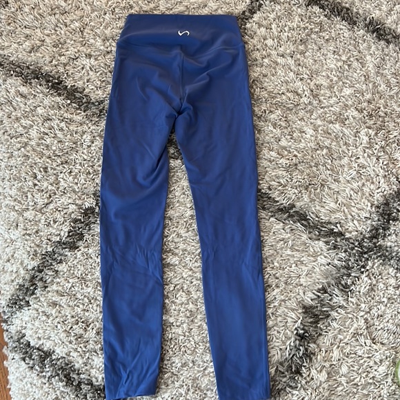 TLF seamless leggings - Picture 2 of 3